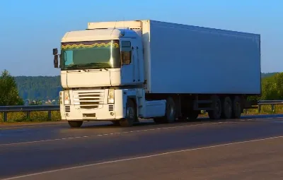 Adana ile Uzundere Arası Öğrenci Eşyası Taşıma